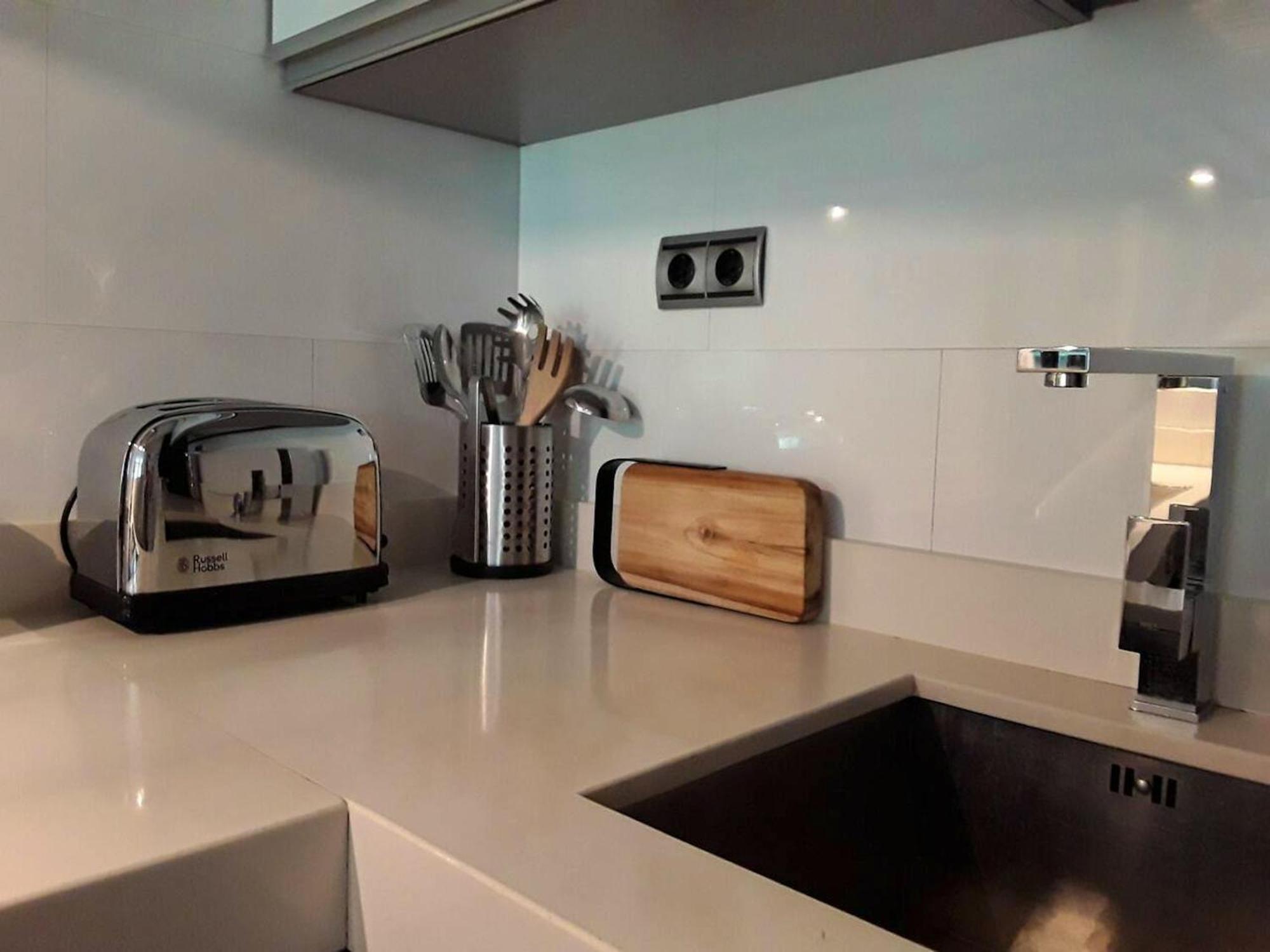 Comfortable Apartment In Zaragoza 67 M² Near The Centre Bagian luar foto